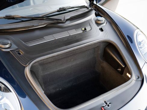 Used 2017 Porsche 911 Carrera RWD image 42