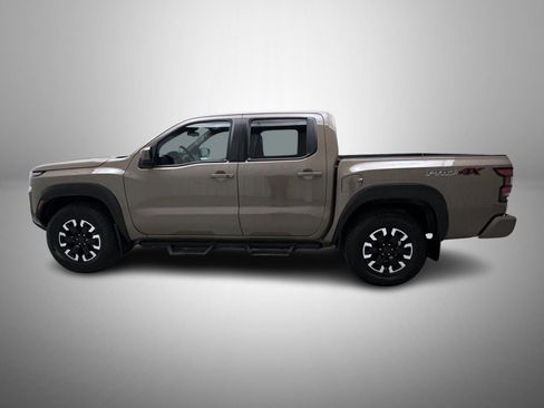 Used 2024 Nissan Frontier PRO-4X w/ Technology Package image 8