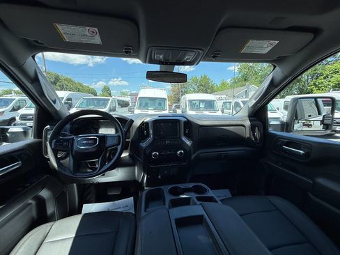 Used 2020 GMC Sierra 2500 2WD Crew Cab w/ Convenience Package image 27