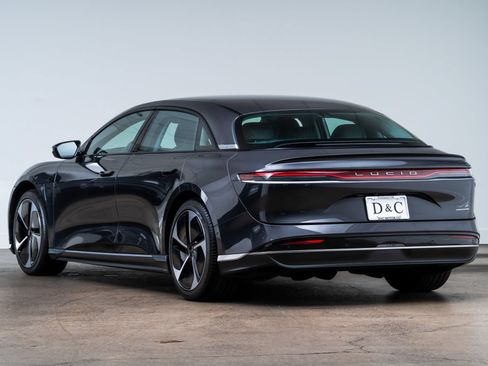 Used 2025 Lucid Air Touring AWD/4WD image 5