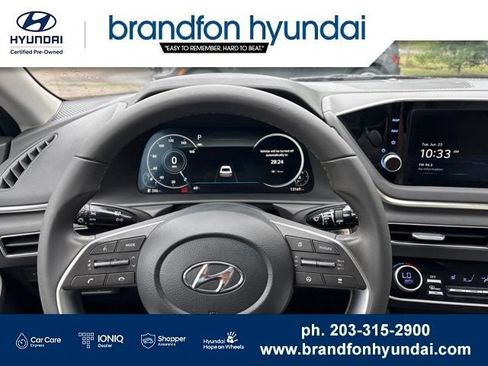 Certified 2023 Hyundai Sonata SEL w/ Convenience Package FWD image 16