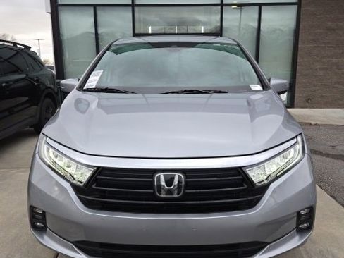 Used 2024 Honda Odyssey EX-L image 7