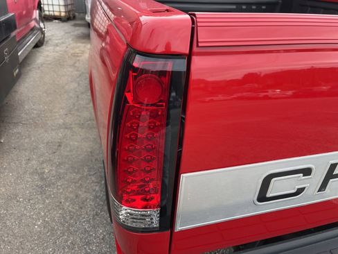 Used 1992 Chevrolet Silverado 1500 4x4 Regular Cab image 15