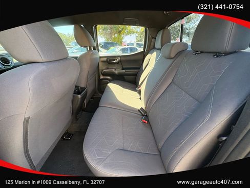 Used 2017 Toyota Tacoma TRD Sport w/ Tow Package RWD image 22