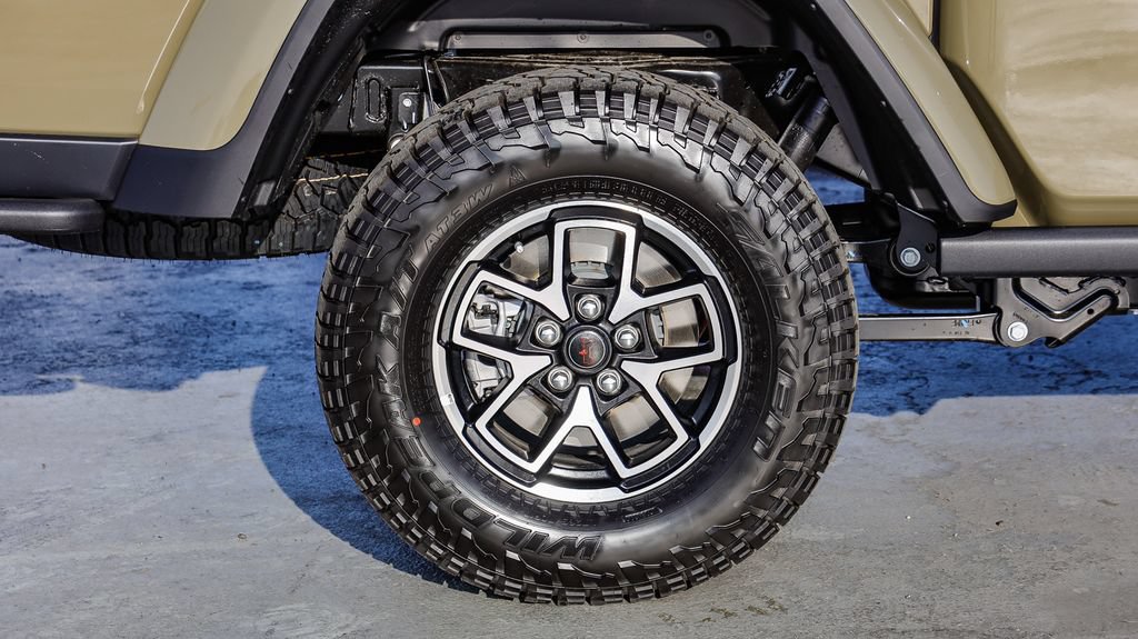 New 2026 Jeep Gladiator Rubicon AWD/4WD image 12