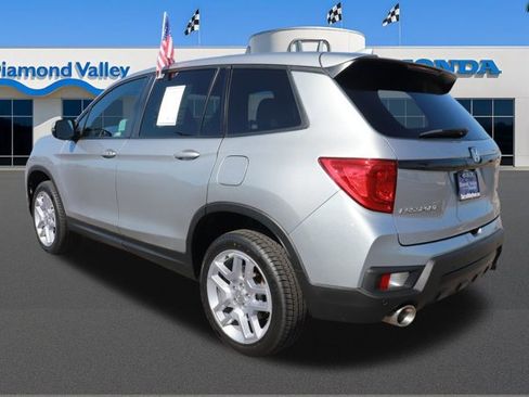 Used 2024 Honda Passport EX-L image 4