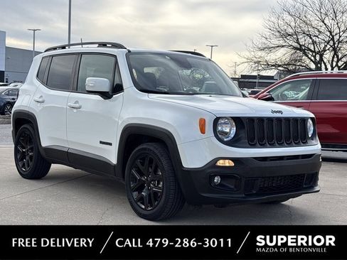 Used 2018 Jeep Renegade Altitude w/ Cold Weather Group image 1