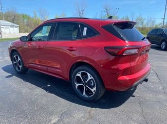 Used 2024 Ford Escape ST-Line Select w/ Tech Pack #2 AWD/4WD video 3