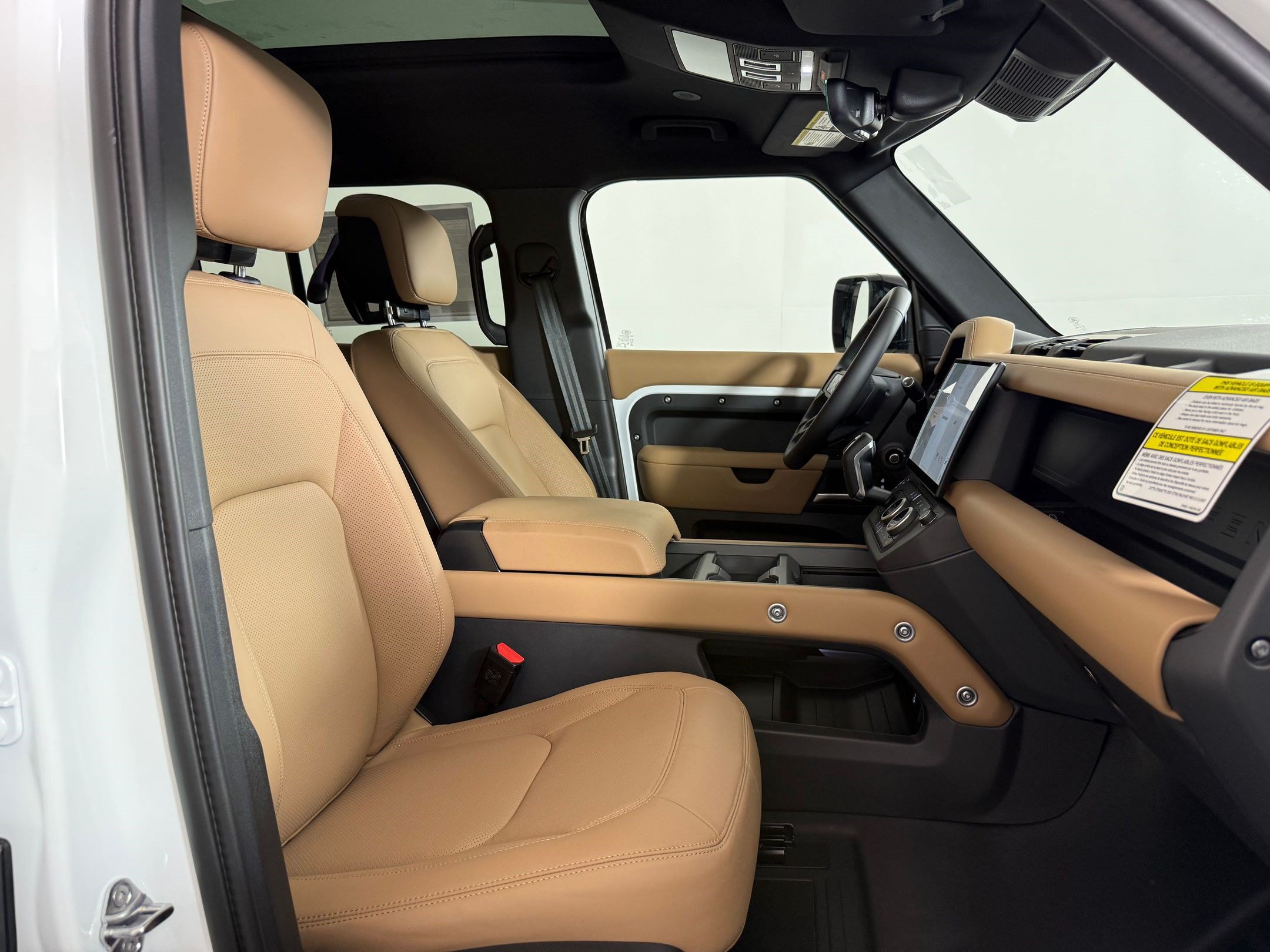 New 2026 Land Rover Defender 110 S AWD/4WD image 24