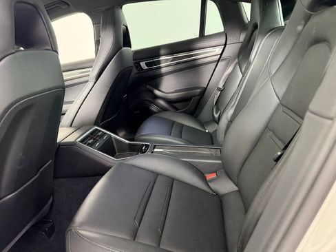 Used 2018 Porsche Panamera 4S AWD/4WD image 26