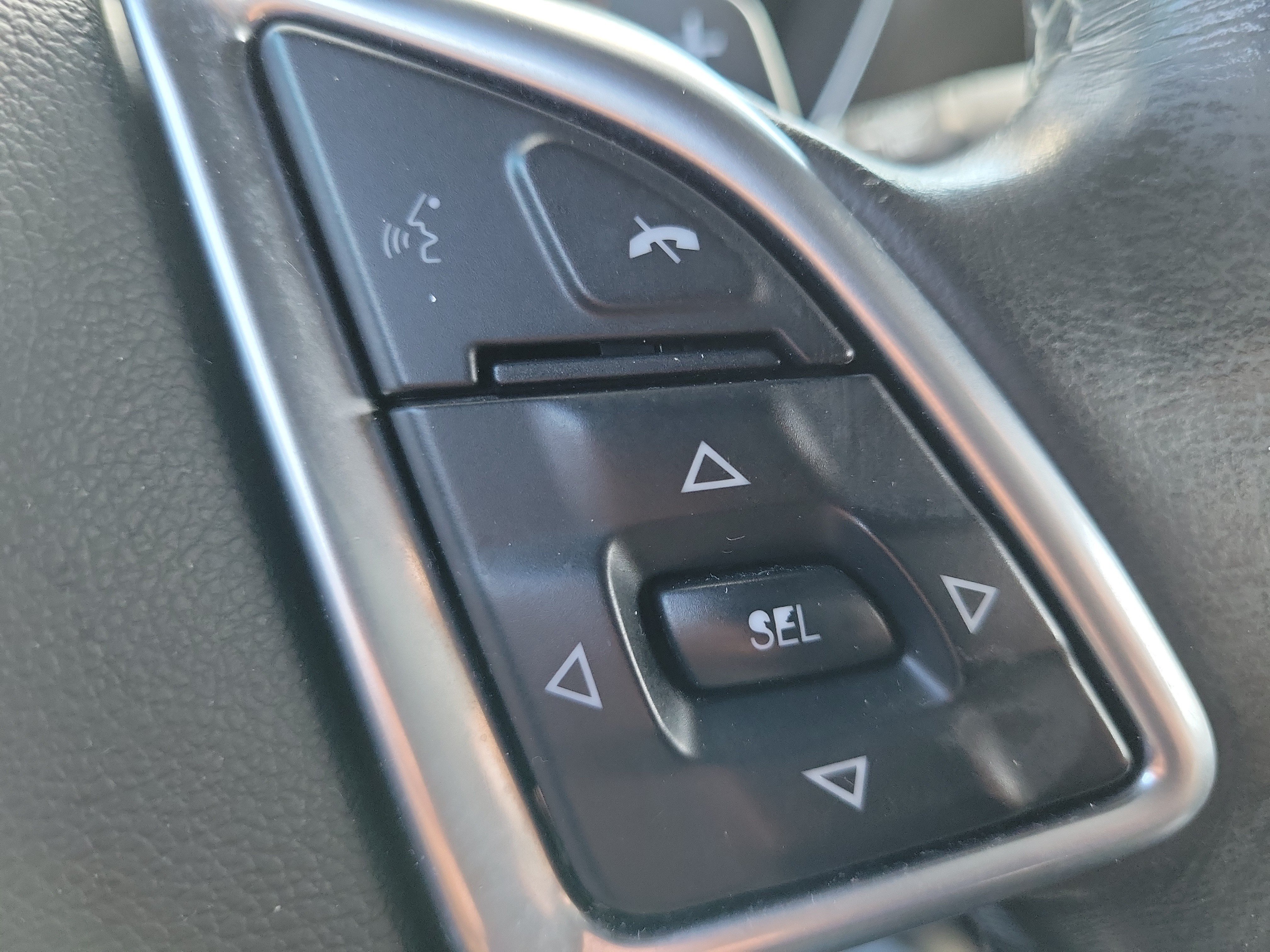 Used 2019 Chevrolet Camaro LT w/ Black Appearance Package RWD image 29
