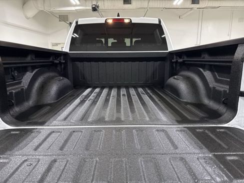 New 2026 RAM 1500 Laramie AWD/4WD image 25