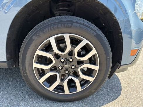Used 2024 Ford Maverick Lariat FWD image 28