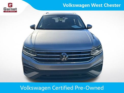 Certified 2024 Volkswagen Tiguan SE AWD/4WD image 9