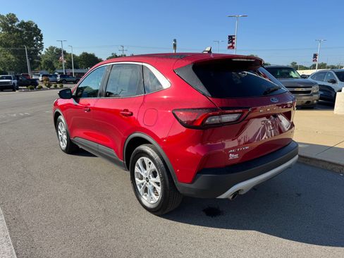 Used 2023 Ford Escape Active w/ Tech Pack #1 AWD/4WD image 5
