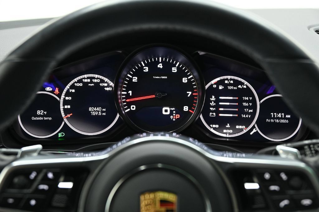 Used 2023 Porsche Cayenne S Platinum AWD/4WD image 26