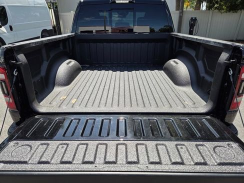 Used 2024 RAM 1500 Limited AWD/4WD image 9