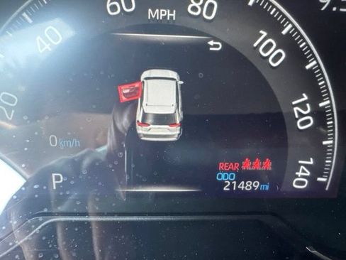Used 2023 Toyota RAV4 LE AWD/4WD image 13