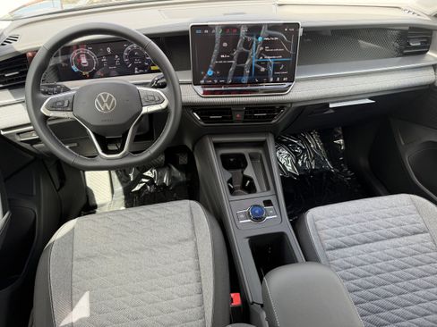 New 2026 Volkswagen Tiguan S image 12