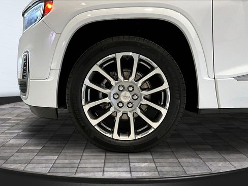 Used 2023 GMC Acadia Denali AWD/4WD image 33