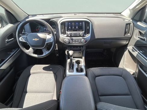 Used 2022 Chevrolet Colorado LT w/ Fleet Safety Package image 32