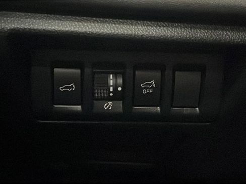 Used 2022 Subaru Outback Limited image 39