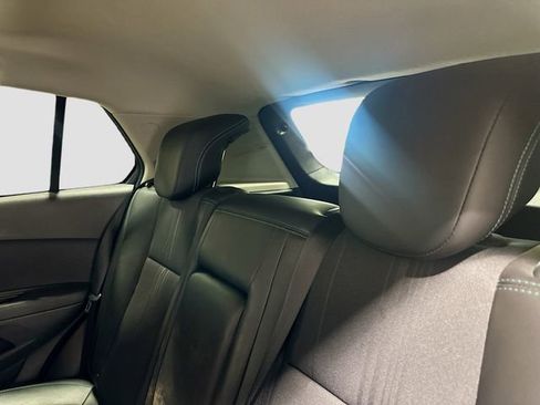 Used 2016 Chevrolet Trax LT w/ LT Convenience Package image 24