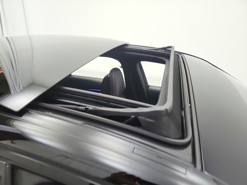 Certified 2023 Mercedes-Benz C 43 AMG AMG C 43 4MATIC Sedan image 11