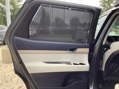 Used 2020 Hyundai Palisade SEL w/ Premium Package AWD/4WD image 20