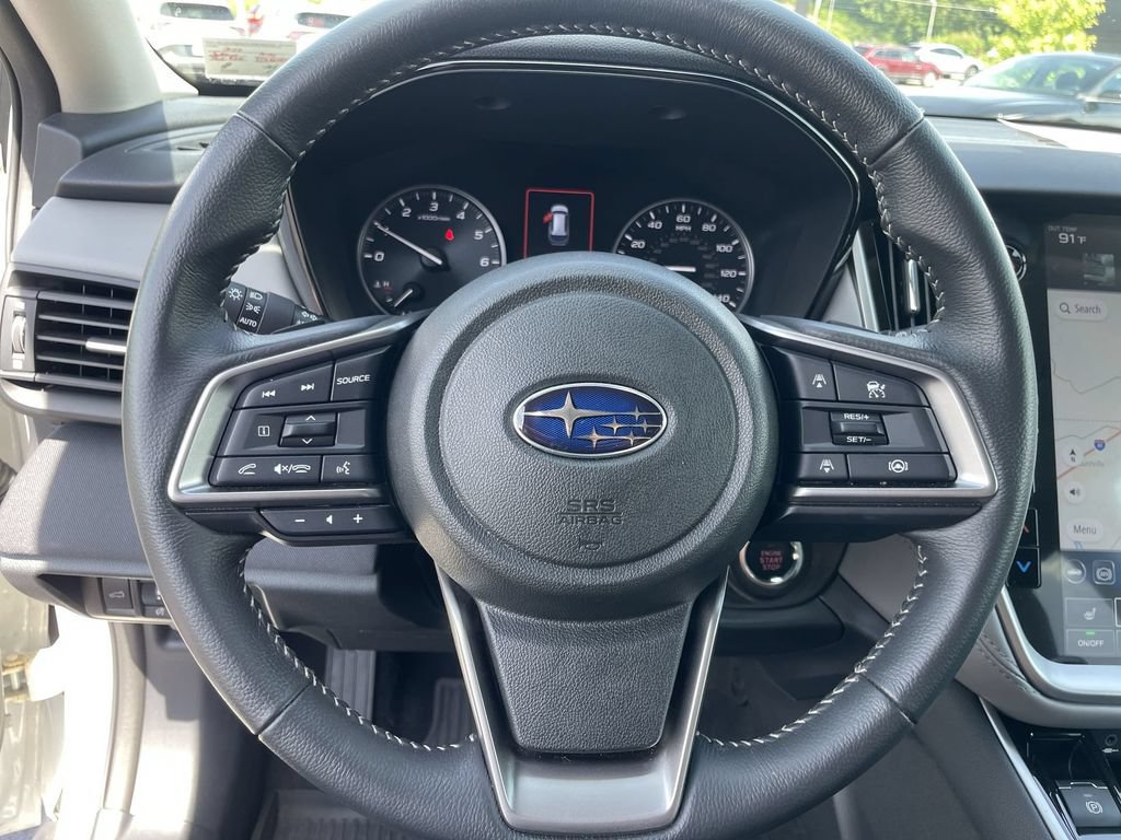 Used 2024 Subaru Outback Premium AWD/4WD image 17