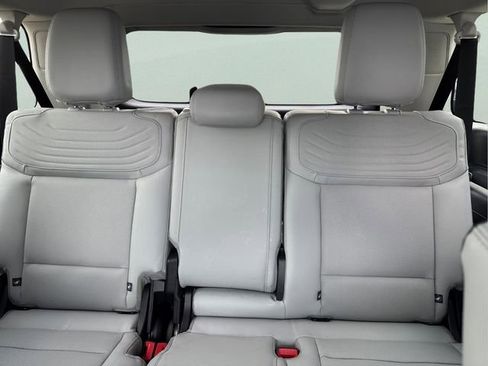 New 2026 Ford Expedition Max Platinum w/ Platinum Ultimate Package image 9