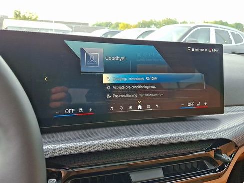 Certified 2025 BMW i4 xDrive40i w/ Premium Package image 18