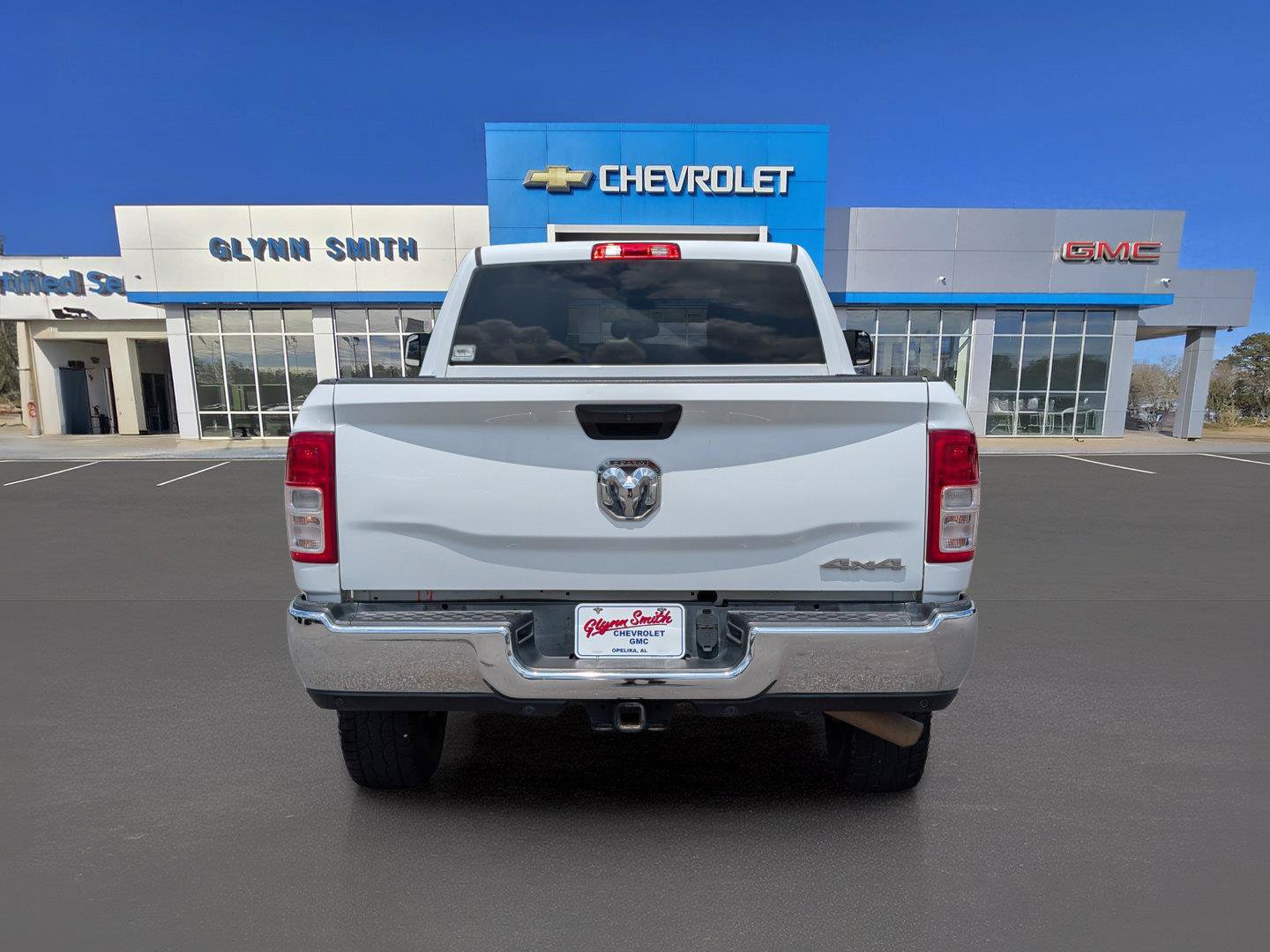 Used 2021 RAM 2500 Tradesman w/ Chrome Appearance Group AWD/4WD image 9