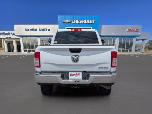 Used 2021 RAM 2500 Tradesman w/ Chrome Appearance Group AWD/4WD image 9