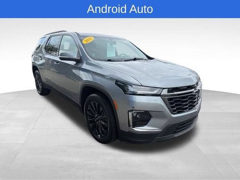 Used 2023 Chevrolet Traverse RS FWD image 7