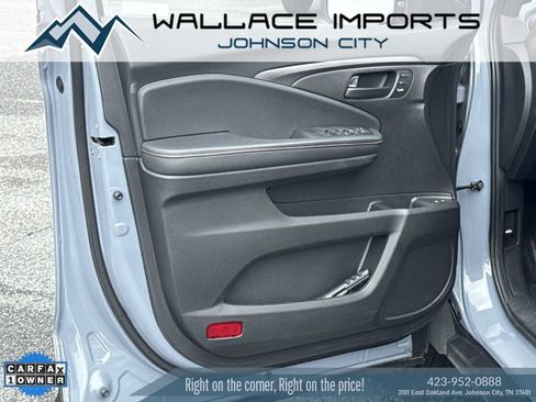 Used 2023 Honda Passport TrailSport image 13