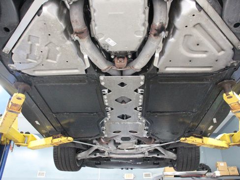 Used 2015 Chevrolet Corvette Z06 w/ Z07 Performance Package image 97