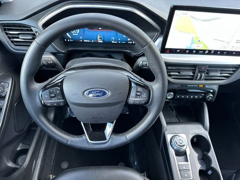 Used 2024 Ford Escape Platinum image 13