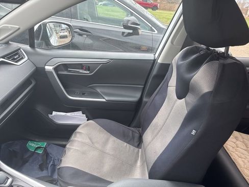 Used 2024 Toyota RAV4 XLE Premium w/ Weather Package image 21