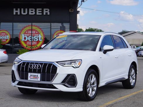 Used 2024 Audi Q3 2.0T Premium AWD/4WD image 3
