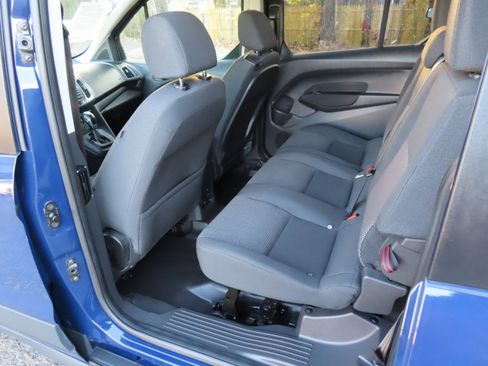 Used 2018 Ford Transit Connect XL image 8