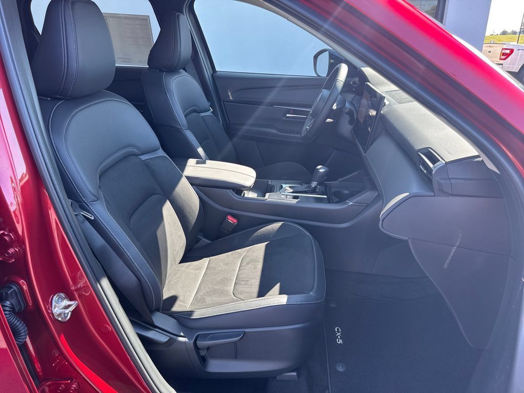 New 2026 MAZDA CX-5 Preferred AWD/4WD image 13
