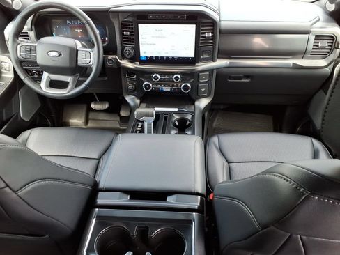 Used 2024 Ford F150 Lariat w/ Equipment Group 502A High AWD/4WD image 18