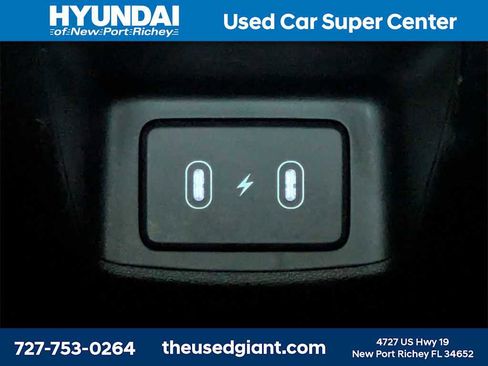 Certified 2024 Hyundai Elantra Blue image 15
