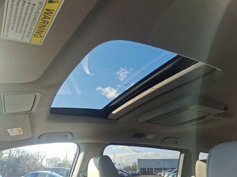 Used 2023 Honda Odyssey Touring image 14