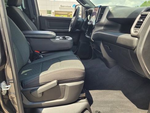 New 2025 RAM 2500 Tradesman image 17