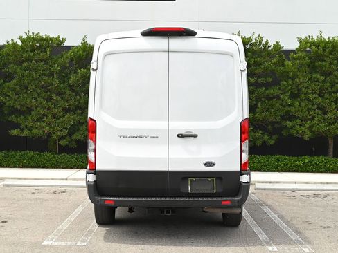 Used 2021 Ford Transit 250 Medium Roof RWD image 3