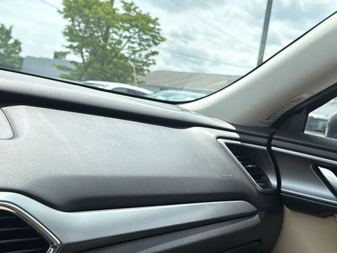 Used 2018 MAZDA CX-9 Touring w/ Touring Premium Package AWD/4WD image 18