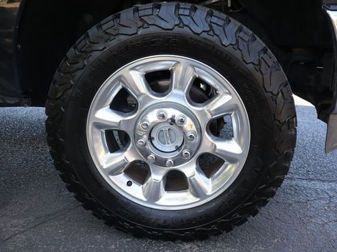 Used 2011 Ford F350 Lariat w/ Lariat Ultimate Pkg image 44