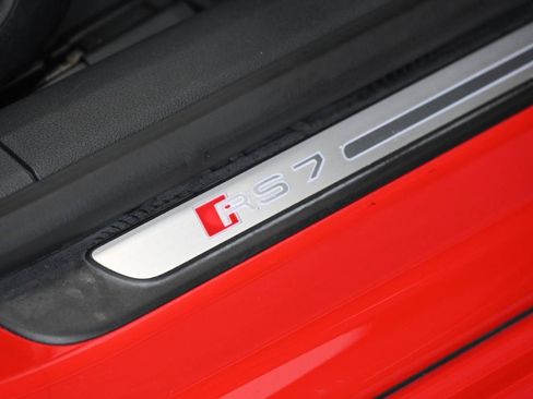 Used 2017 Audi RS 7 Performance AWD/4WD image 23